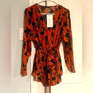 NWT BloomChic blouse